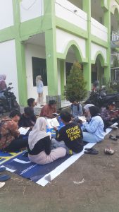 Tingkatkan Literasi, Mahasiswa Fisip UIM Adakan Lapak Baca